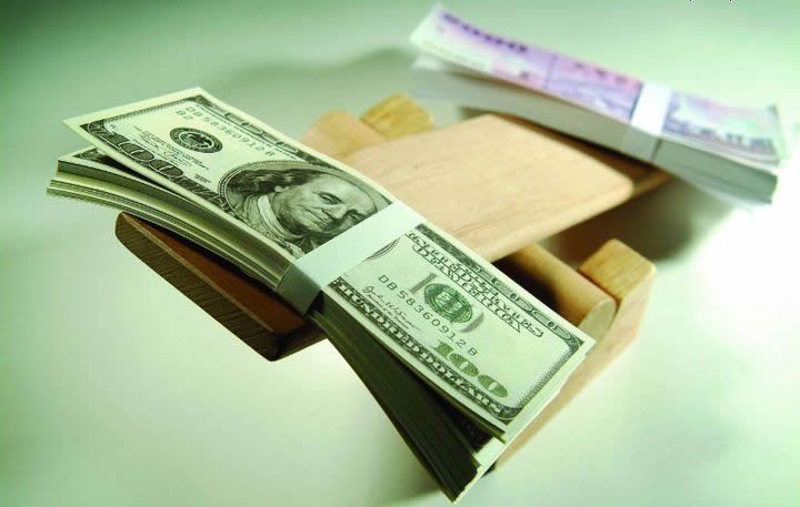 又陷“高债+高息”噩梦，还能撑多久？